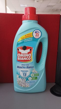 Omino Bianco Muschio Bianco 1400ml - BOLTON MANITOBA S.P.A.