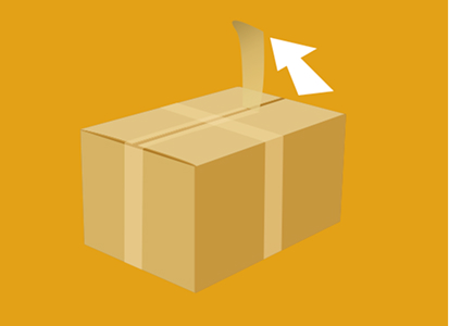 Stacca nastri adesivi e altri materiali dalle scatole prima di conferirle.